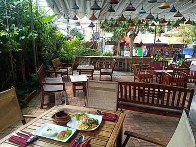 Nhà Hàng Belleville