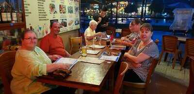 Quán Chips 'n' Fish 'n' Stuff