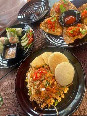 Red Circle Restaurant