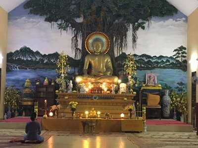 Nhà Hàng Ấn Độ Namaste Omar's