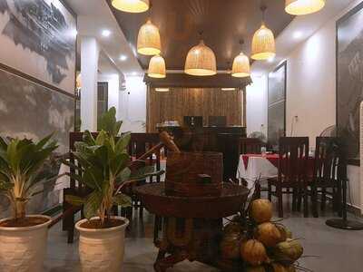 Cơm Niêu Nồi Đất