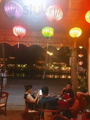 Cơm Niêu Nồi Đất