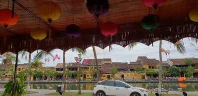 Cơm Niêu Nồi Đất