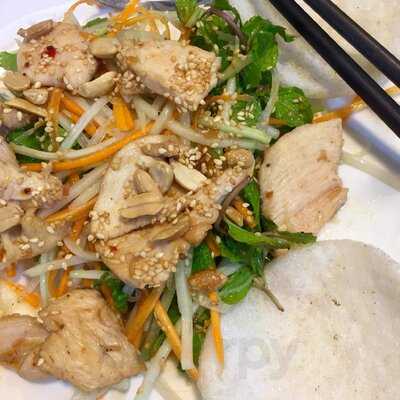 Nhà Hàng Ấn Tượng Việt