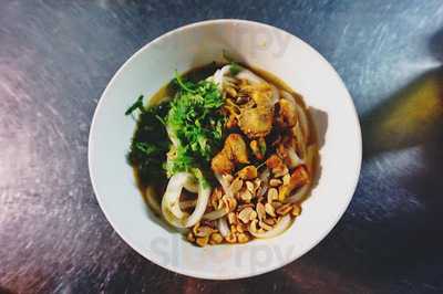 Mì Quảng - Cao Lầu Bích