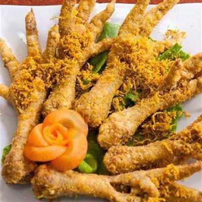 Biển Hồ Hội Quán