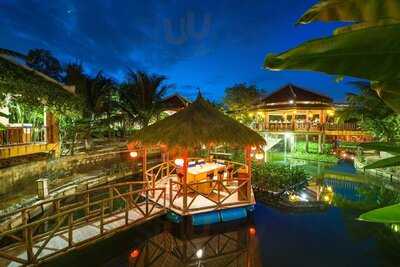 Làng Ẩm Thực Trà Quế