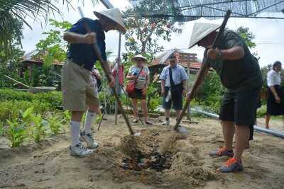 Làng Ẩm Thực Trà Quế