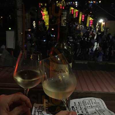 Nhà Hàng Vị Quê