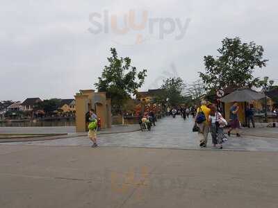 Nhà Hàng Vị Quê