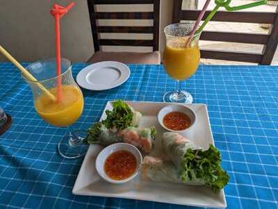 Nhà Hàng & Bar Hải Hồ