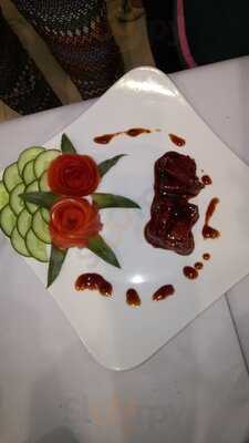 Ngoc Tuyet Bar And Restaurant