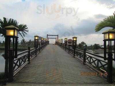 Golden Bridge Restaurant