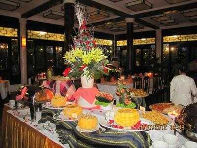 Golden Bridge Restaurant