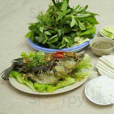 De Vong Riverside Restaurant