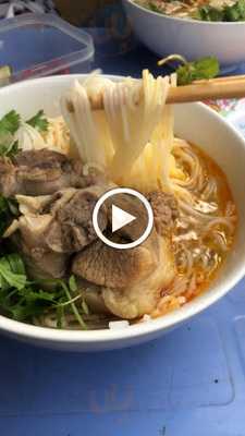 Mai Rice Noodles Soup