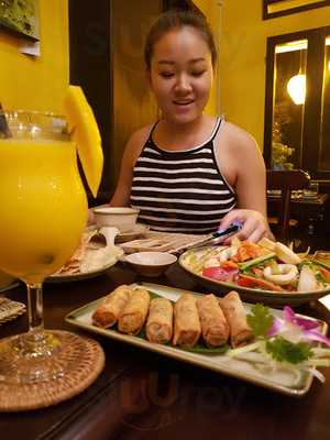 Home Hoi An Vietnamese Restaurant