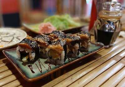 Nhà Hàng Nhật Bản Hoshigami Sushi