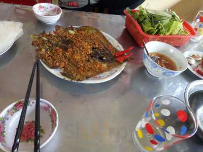 Quán Cá Đuối Nướng - Cô Quê