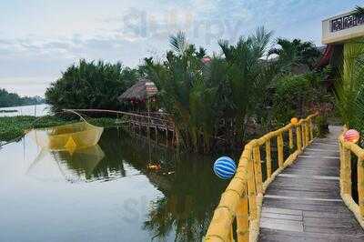 Nhà Hàng Orchid Garden