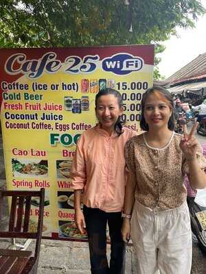 Cafe 25