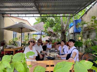 7 Son Bakery & Coffee