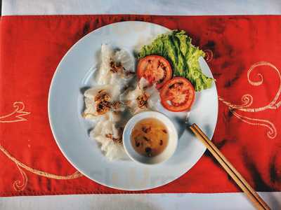 Bamboo Chicken 409 Cua Dai Str..