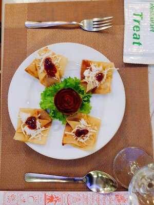 Treat Hoi An (bbq Garden Restaurant)