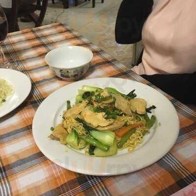 Viet-hue Restaurant & Bar