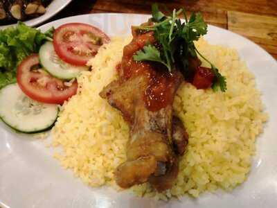 Quan An Binh Dan Cuong