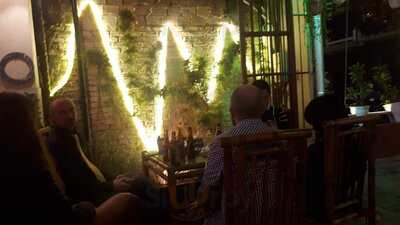 Nhà Hàng Hiền Phi