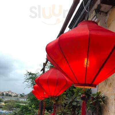 Nhà Hàng Đèn Lồng Phố