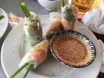 Nhà Hàng Lá Dừa