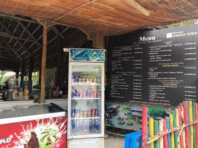 Forest Town Coffee & Fruits