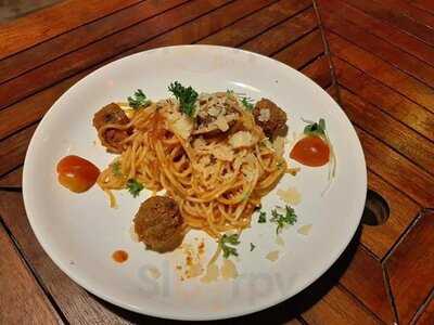 Nhà Hàng Lá - Pizza & Burger - Pasta