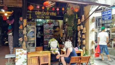 Nhà Hàng Yellow Bird