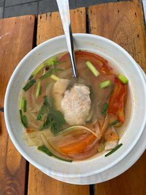 Trip Nguyen Restaurant Cafe