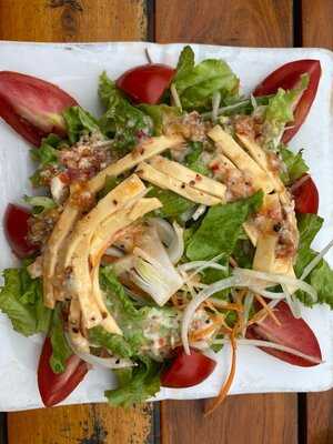 Trip Nguyen Restaurant Cafe