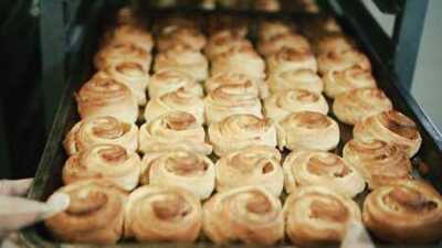 Song Khiêm Bakery & Coffee