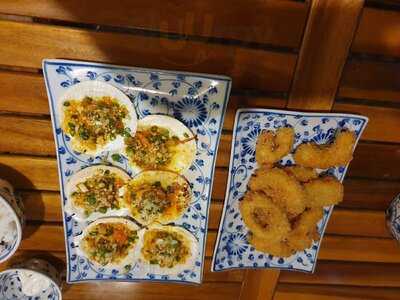 Na Huy Restaurant & Coffee