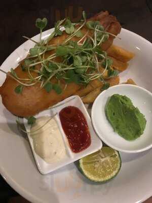 Paddy's Irish Pub & Sports Bar