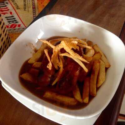 Paddy's Irish Pub & Sports Bar