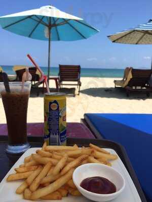 Nhà Hàng Ven Biển