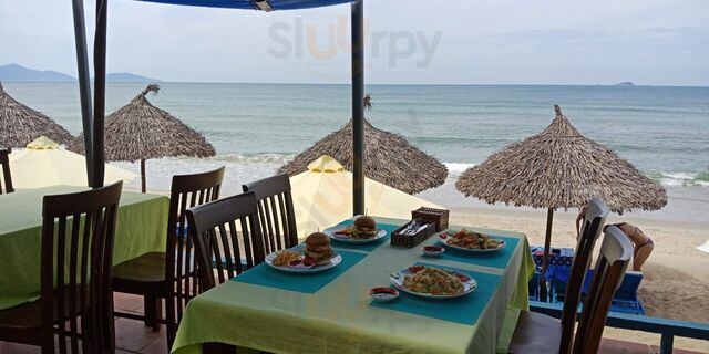 Cocobeach Hoi An Restaurant & Bar