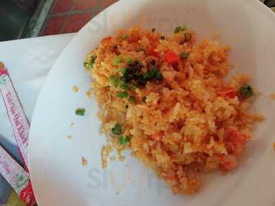 Nhà Hàng Tea Garden