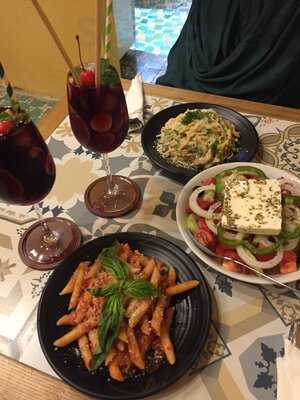 Macaroni Pasta & More