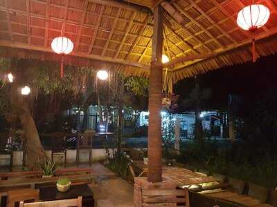 Nhà Hàng & Cà Phê Windy