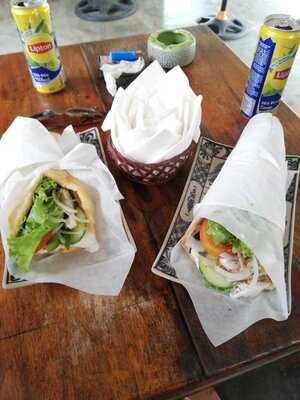 Blu Mart Greek Souvlaki & Bakery