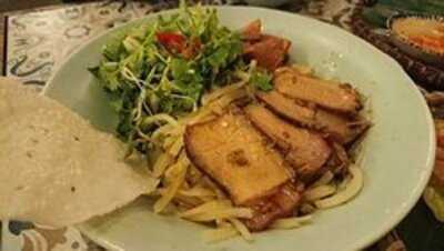 Nhà Hàng Chợ Phố