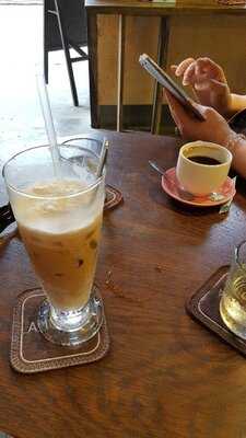 Quán Cà Phê T'aroma